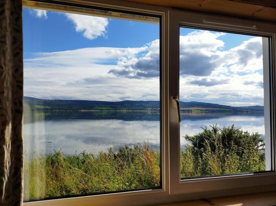 Spacious Sea View Home 5 Miles From Inverness North Kessock Extérieur photo