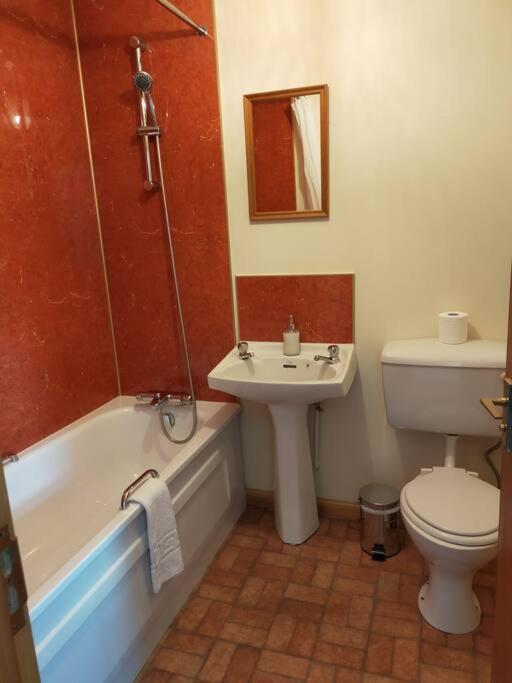 Spacious Sea View Home 5 Miles From Inverness North Kessock Extérieur photo