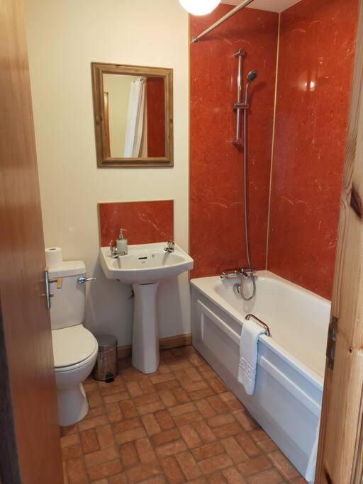 Spacious Sea View Home 5 Miles From Inverness North Kessock Extérieur photo